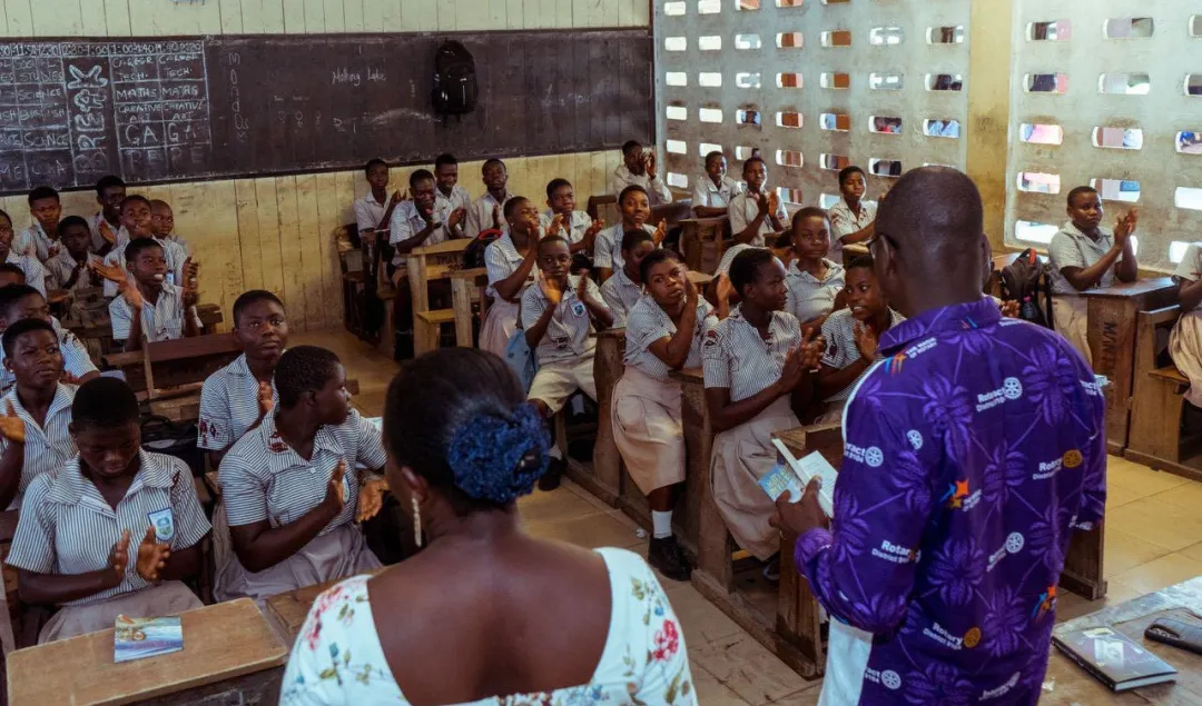 CHINT Held Back to School Campaign in Ghana